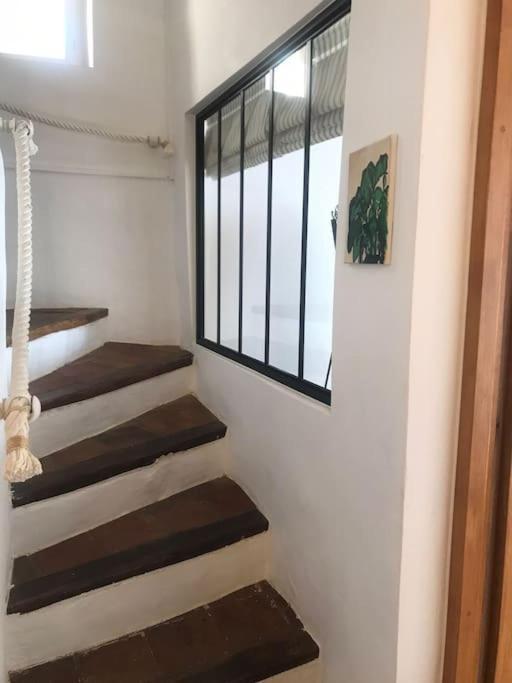 Charming Village House For 6 People ボディナール エクステリア 写真