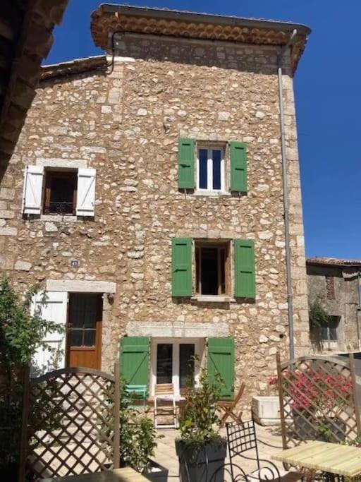 Charming Village House For 6 People ボディナール エクステリア 写真