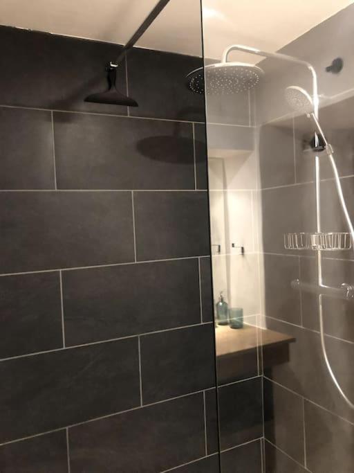 Charming Village House For 6 People ボディナール エクステリア 写真